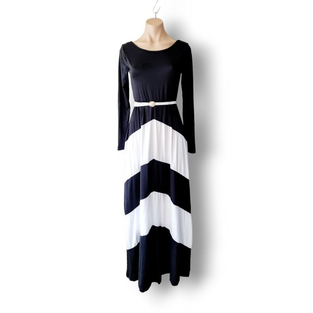 Black & white two-way, long-sleeve maxi dress One size fits AU 8, 10, 12, 14 NWT - Picture 1 of 8